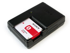 索尼W100數碼相機 技術與美學的完美融合，引領數碼產品新潮流